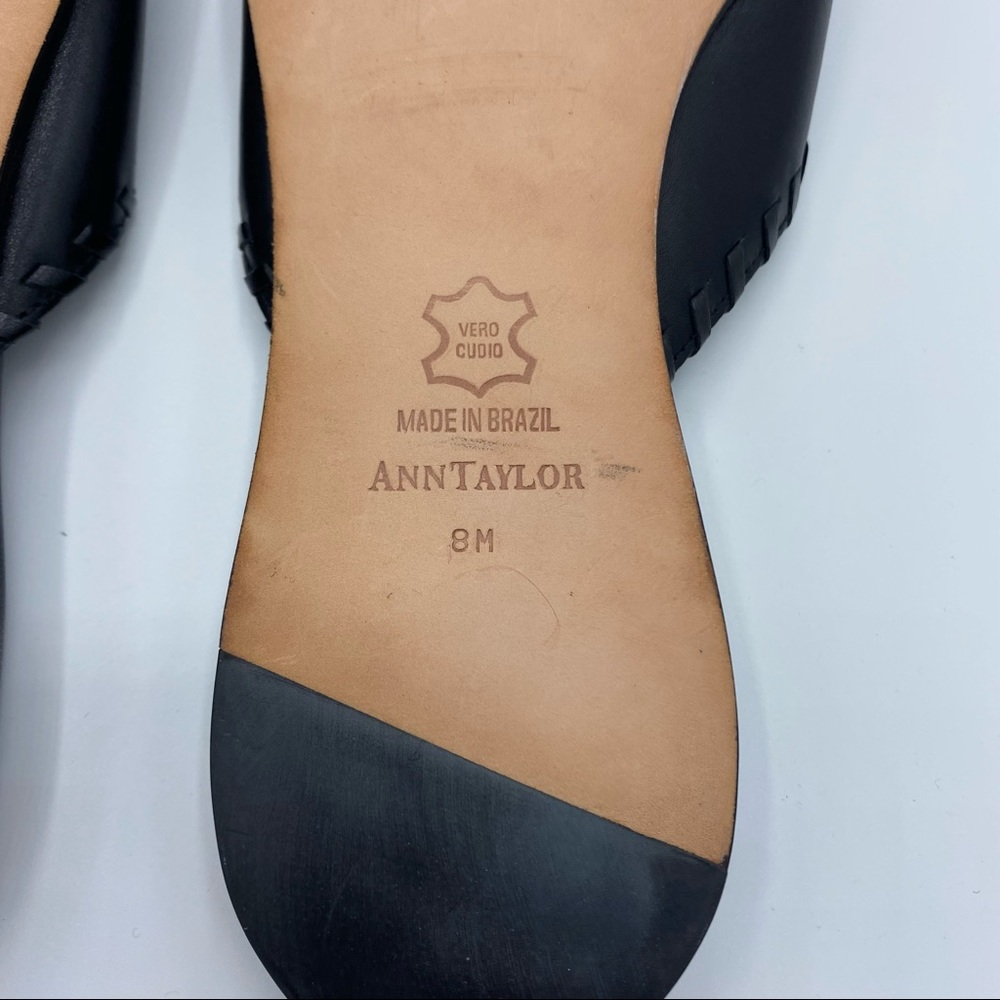 Ann Taylor || Slip-On All Leather Sandals with Exposed Toe; with Bow; Size 8M - Picture 8 of 10